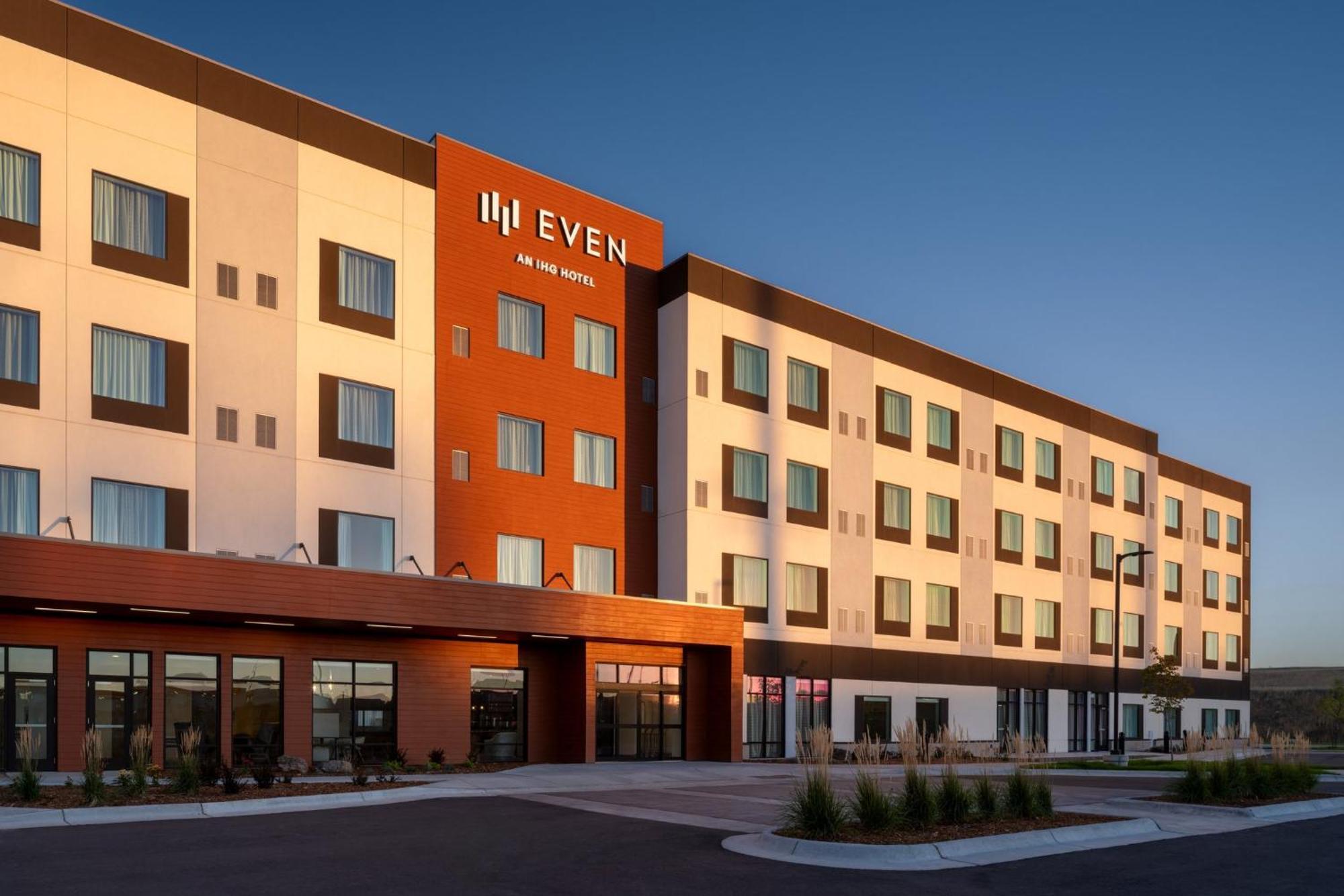 Even Hotel Bozeman Yellowstone Intl Arpt By Ihg Белград Екстер'єр фото